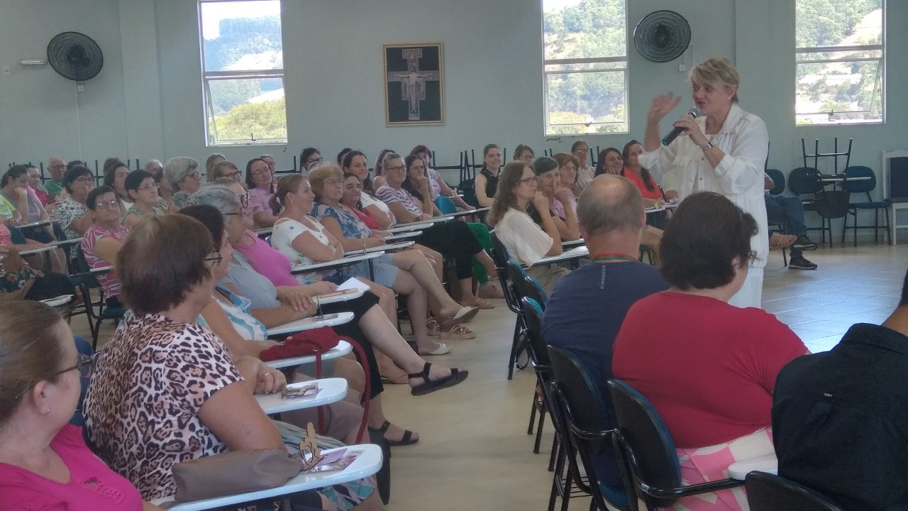Mais de 90 mulheres participam do “Mulheres em movimento”