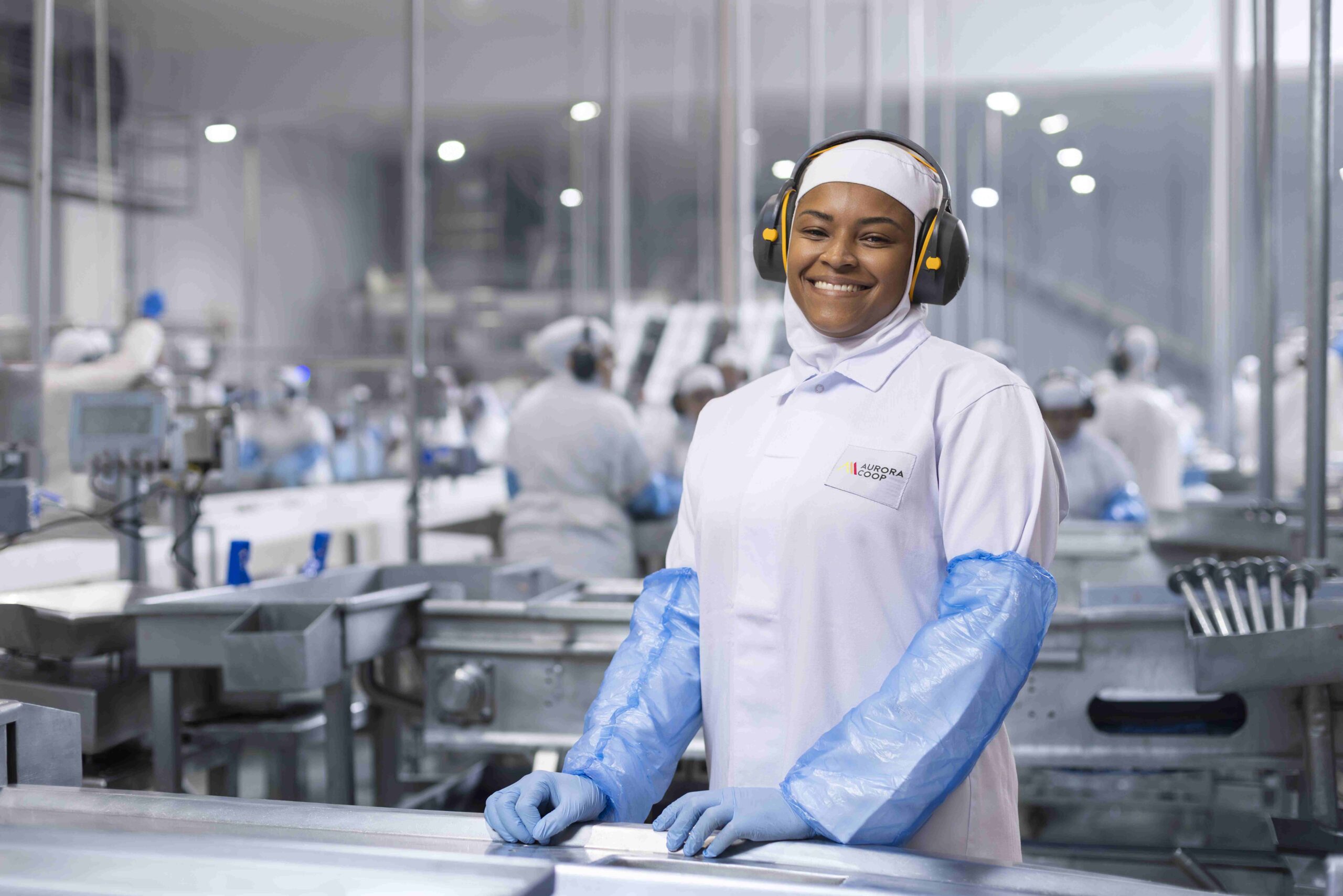 Aurora Coop anuncia vagas abertas e amplia geração de empregos no Brasil