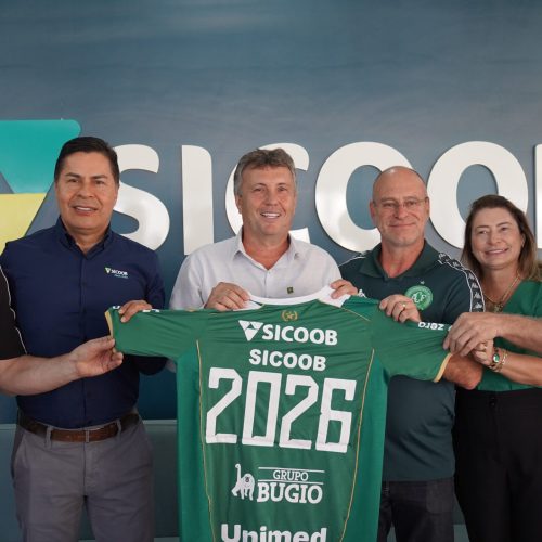 Sicoob renova parceria com a Chapecoense para 2026