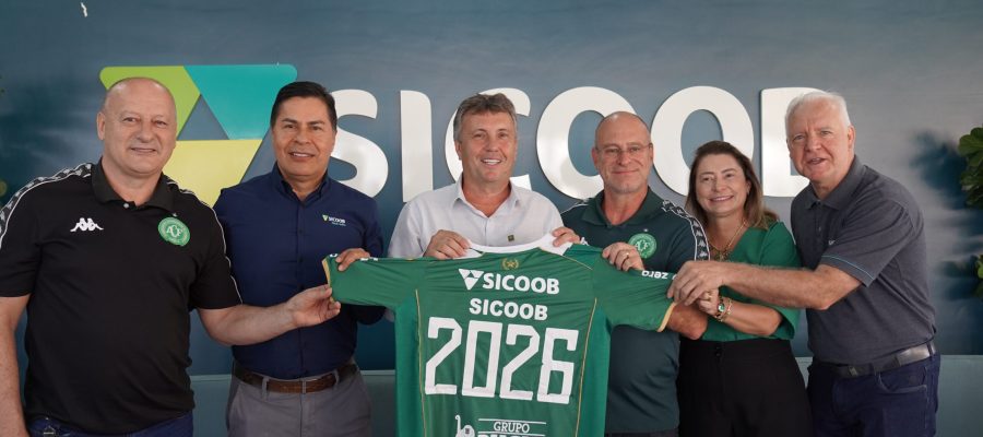 Sicoob renova parceria com a Chapecoense para 2026