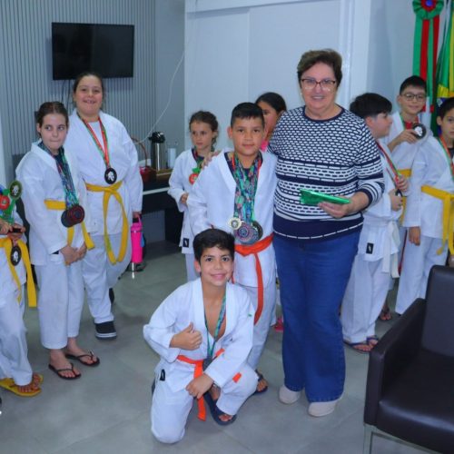 CORONEL FREITAS ENTRE OS MELHORES DE SANTA CATARINA